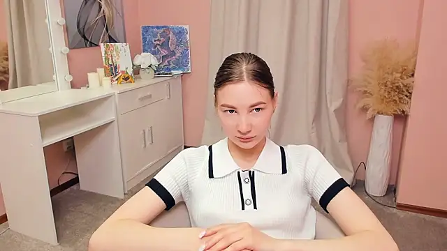 Snapshot of AndriaWhitford chatting on 03-22-26, 08:40 AndriaWhitford online show from 03-22-26, 08:40