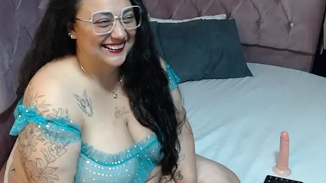 Snapshot of AvaRyd chatting on 04-07-26, 03:40 AvaRyd online show from 04-07-26, 03:40