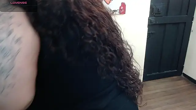 Snapshot of AvaRyd chatting on 05-20-26, 05:24 AvaRyd online show from 05-20-26, 05:24