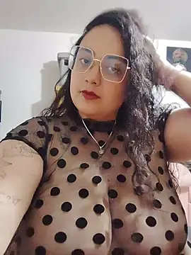 Snapshot of AvaRyd chatting on 05-21-26, 04:41 AvaRyd online show from 05-21-26, 04:41
