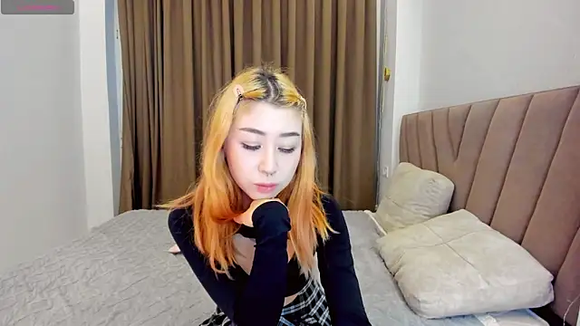 Snapshot of gigi_meii chatting on 03-21-26, 01:16 gigi meii online show from 03-21-26, 01:16