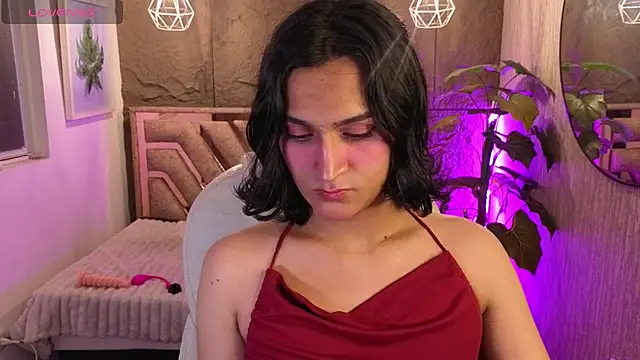 Zoee Kiss  online show from 07-26-26, 04:09