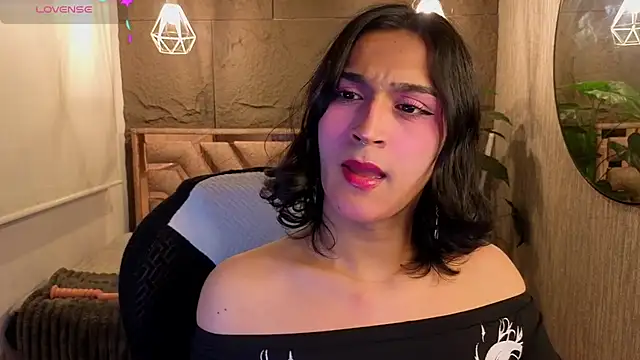 Zoee Kiss  online show from 08-02-26, 05:06