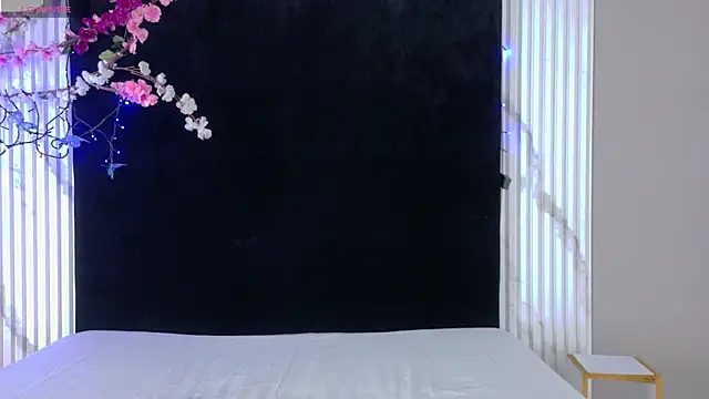 Snapshot of SWEET_ANGEL_CR chatting on 03-20-26, 07:41 SWEET ANGEL CR online show from 03-20-26, 07:41