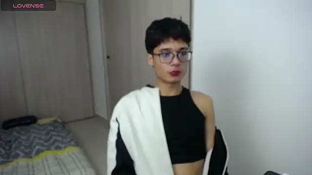 ronald maximo19 online show from 04-01-26, 03:51