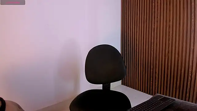 CandyGlow  online show from 05-14-26, 06:15