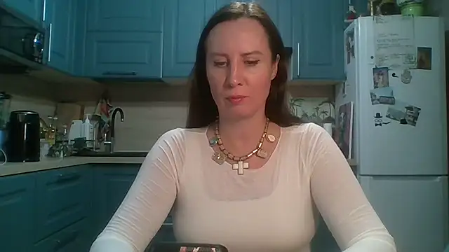 Snapshot of honey_voice chatting on 03-21-26, 05:05 honey voice online show from 03-21-26, 05:05