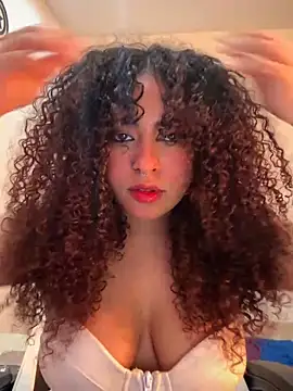 Snapshot of _Kassy_ chatting on 03-18-26, 11:30 Kassy online show from 03-18-26, 11:30