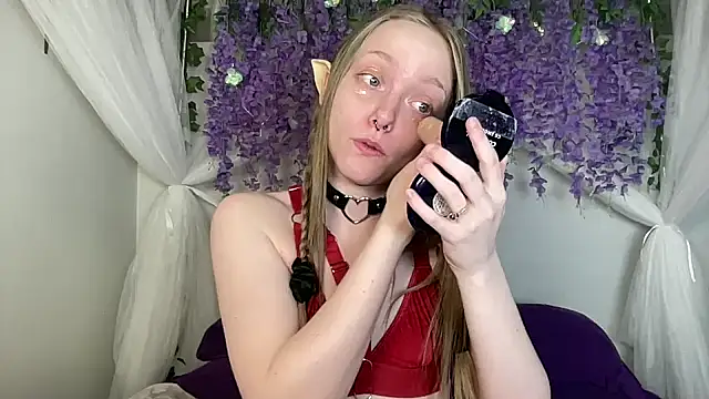 ElfGirlAna online show from 05-18-26, 02:45