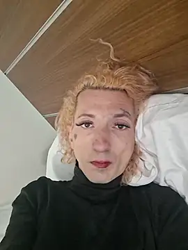 GoddessOfLove882026 online show from 04-08-26, 04:29