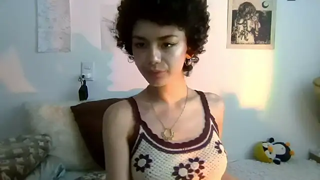 Snapshot of Tabitta_ chatting on 04-23-26, 05:37 Tabitta online show from 04-23-26, 05:37