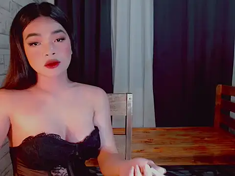 Snapshot of missjensen chatting on 03-19-26, 05:50 missjensen online show from 03-19-26, 05:50