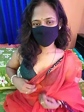 Lena mahiyaa online show from 05-18-26, 04:13