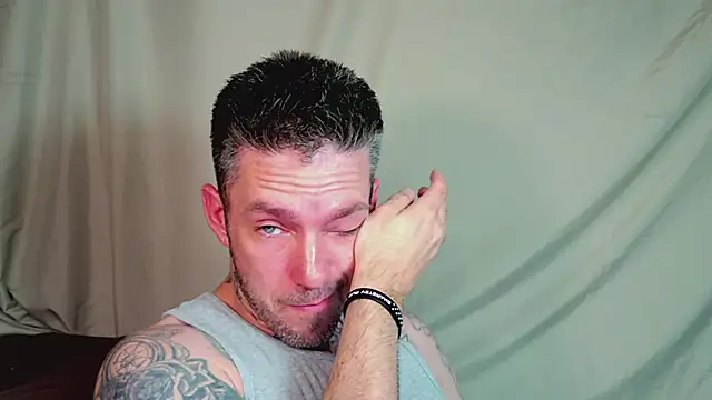 SkylarrGrey online show from 06-15-26, 04:58