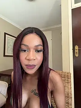 Snapshot of Latisha43 chatting on 03-19-26, 01:15 Latisha43 online show from 03-19-26, 01:15