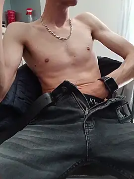 Skinboy06 online show from 05-30-26, 11:40