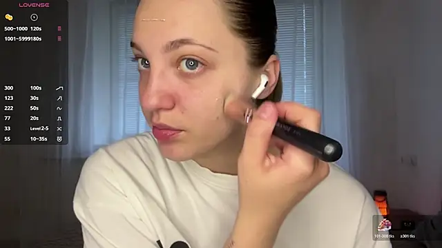 1Kellynaive online show from 05-30-26, 03:31