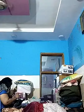 MoonlightMira online show from 07-05-26, 06:09