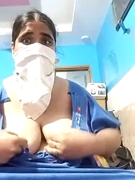 MoonlightMira online show from 07-07-26, 03:42