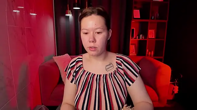 Snapshot of Vanessa_ama chatting on 03-28-26, 01:54 Vanessa ama online show from 03-28-26, 01:54