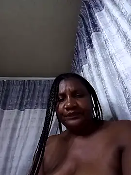 Snapshot of LaReina199991 chatting on 03-20-26, 11:20 LaReina199991 online show from 03-20-26, 11:20