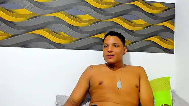 Iker Villanueva online show from 03-24-26, 12:43