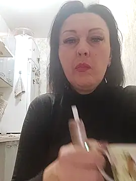 Snapshot of HelgaDennis chatting on 03-20-26, 08:46 HelgaDennis online show from 03-20-26, 08:46