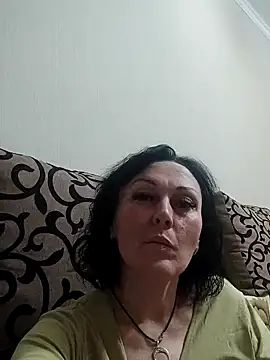 Snapshot of HelgaDennis chatting on 03-27-26, 09:03 HelgaDennis online show from 03-27-26, 09:03