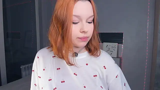 Snapshot of alexshiny chatting on 03-19-26, 08:35 alexshiny online show from 03-19-26, 08:35