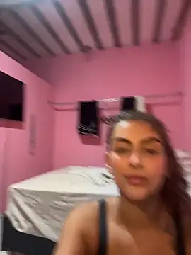 miiabellovic online show from 05-20-26, 07:53