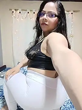 ROUSSE SINCLAIR online show from 04-18-26, 10:54