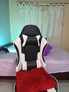 ROUSSE SINCLAIR online show from 06-19-26, 11:08
