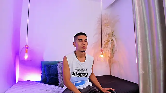 your d0ll1 online show from 05-27-26, 12:35