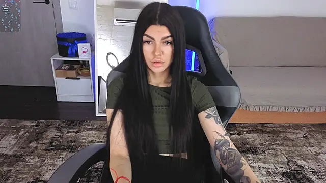 AnacondaOnn online show from 05-17-26, 07:50