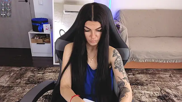 AnacondaOnn online show from 05-18-26, 05:46