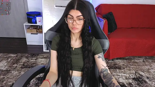 AnacondaOnn online show from 05-30-26, 06:21
