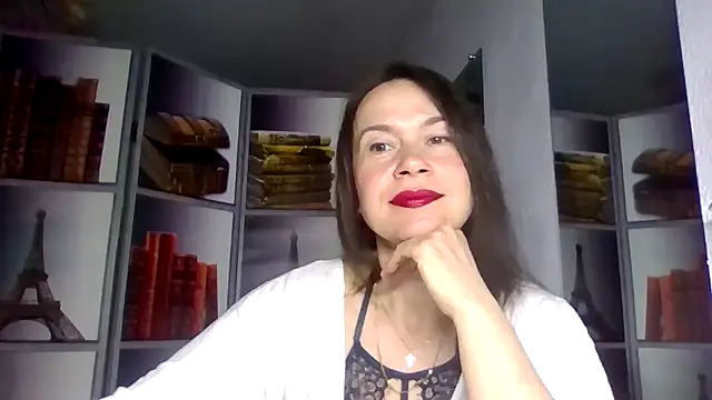 Snapshot of Selena_Moo chatting on 03-26-26, 05:35 Selena Moo online show from 03-26-26, 05:35