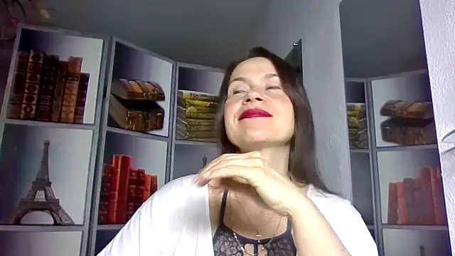 Snapshot of Selena_Moo chatting on 04-03-26, 07:28 Selena Moo online show from 04-03-26, 07:28