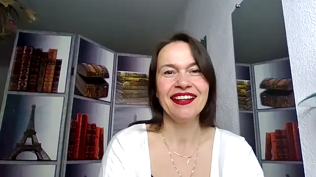 Snapshot of Selena_Moo chatting on 04-06-26, 08:48 Selena Moo online show from 04-06-26, 08:48