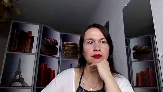 Snapshot of Selena_Moo chatting on 04-14-26, 07:14 Selena Moo online show from 04-14-26, 07:14