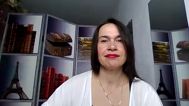 Snapshot of Selena_Moo chatting on 04-18-26, 10:30 Selena Moo online show from 04-18-26, 10:30