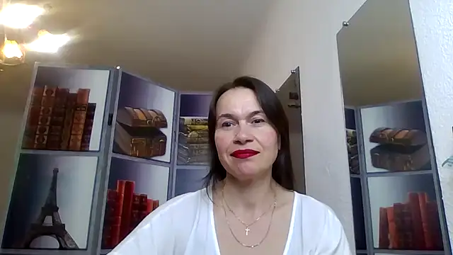 Snapshot of Selena_Moo chatting on 04-24-26, 09:34 Selena Moo online show from 04-24-26, 09:34