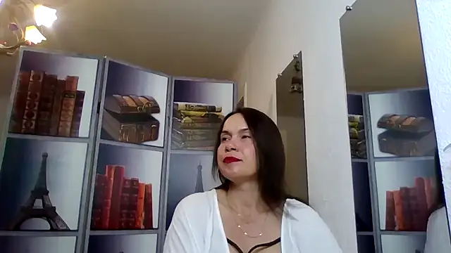 Snapshot of Selena_Moo chatting on 05-06-26, 08:19 Selena Moo online show from 05-06-26, 08:19
