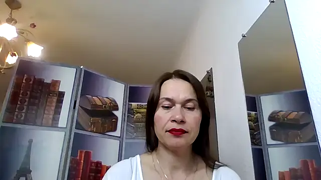 Snapshot of Selena_Moo chatting on 05-08-26, 10:53 Selena Moo online show from 05-08-26, 10:53