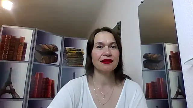 Snapshot of Selena_Moo chatting on 05-18-26, 08:09 Selena Moo online show from 05-18-26, 08:09