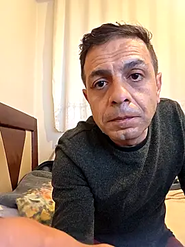 Snapshot of 31olsakcekiliriz chatting on 03-19-26, 11:53 31olsakcekiliriz online show from 03-19-26, 11:53