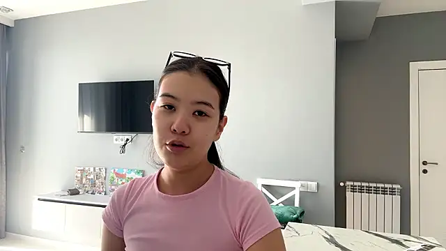 Snapshot of CitratedSpinning chatting on 03-21-26, 06:40 CitratedSpinning online show from 03-21-26, 06:40