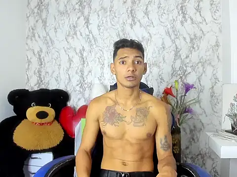 Snapshot of Dominic_Blaze chatting on 03-21-26, 06:00 Dominic Blaze online show from 03-21-26, 06:00