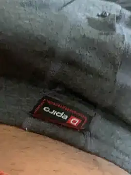 Snapshot of WeepyInsignia chatting on 03-26-26, 10:54 WeepyInsignia online show from 03-26-26, 10:54