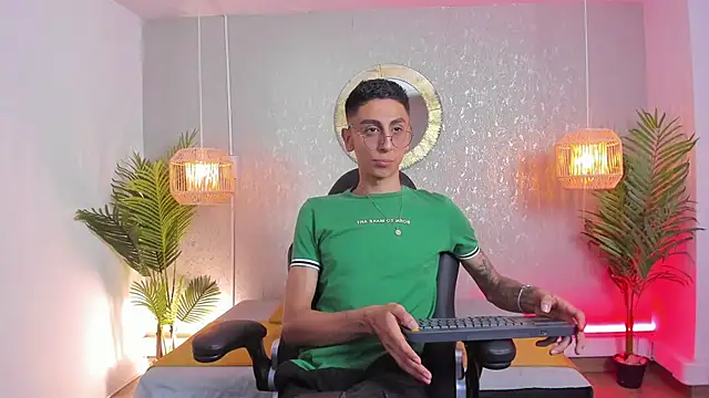 Gio carangi online show from 05-23-26, 02:06